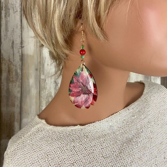 Christmas Poinsettia Earrings Red Green Tear Drop Dangle Beaded French Wire Gold - Picture 6 of 8
